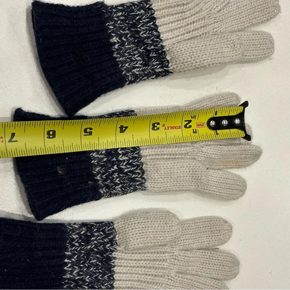 Portolano knot tri color tweeded cashmere gloves- extra glove included